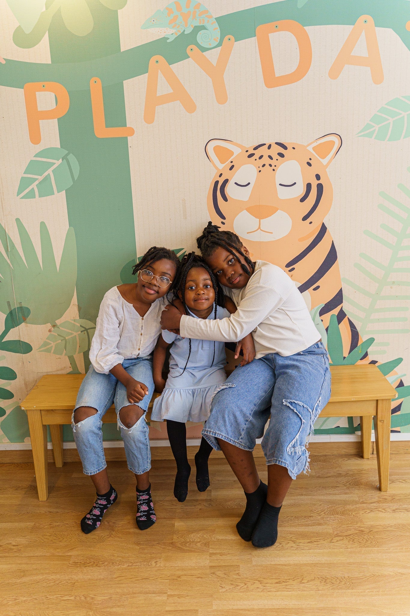 Initier les enfants au lingala par le jeu